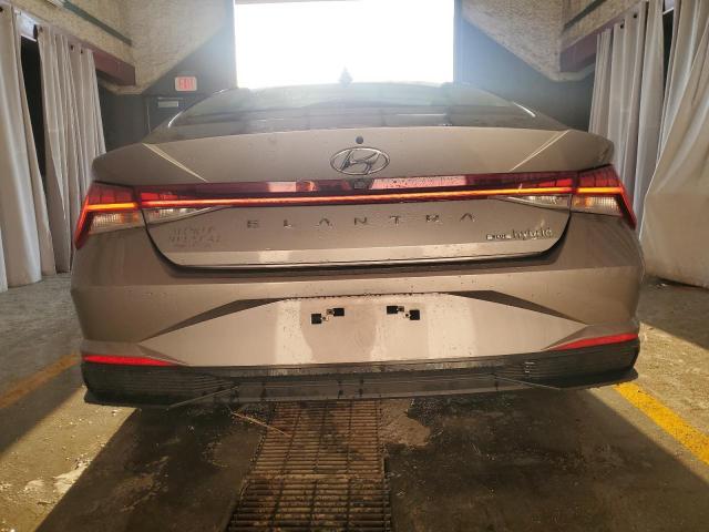 Фото 6 - HYUNDAI ELANTRA