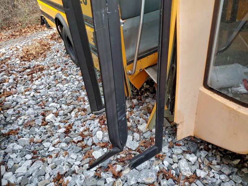 CHEVROLET BANTAM G35 2016 VIN 1GB3GRBG7G1306595