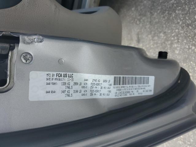 Фото 13 - CHRYSLER MINIVAN