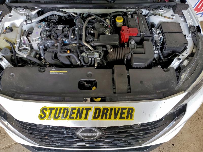 Фото 11 - NISSAN SENTRA