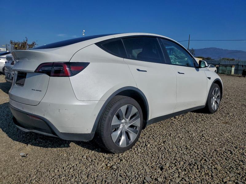Фото 3 - TESLA MODEL Y