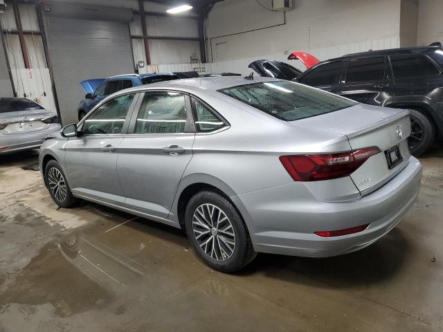 Фото 2 - VOLKSWAGEN JETTA