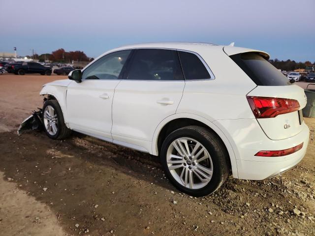 Фото 2 - AUDI Q5