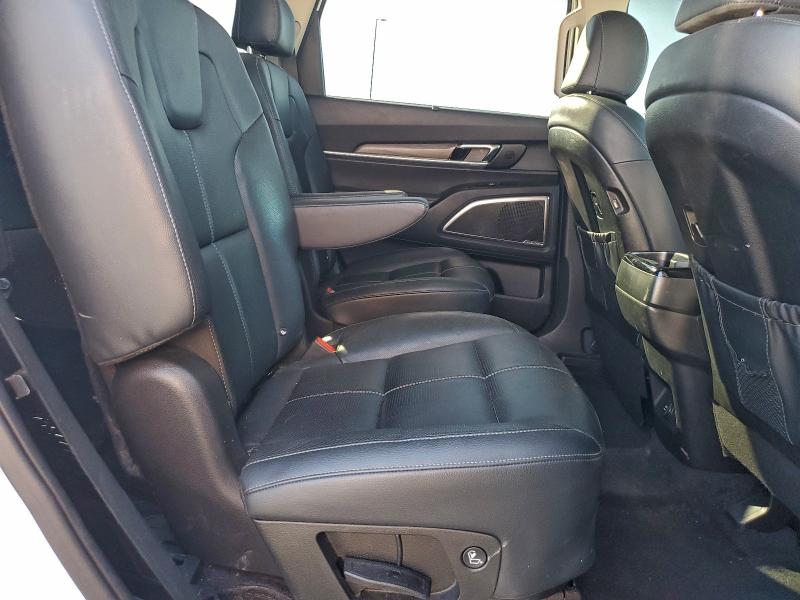 Фото 10 - KIA TELLURIDE