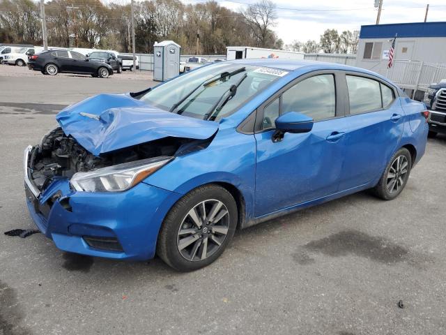 Фото 1 - NISSAN VERSA