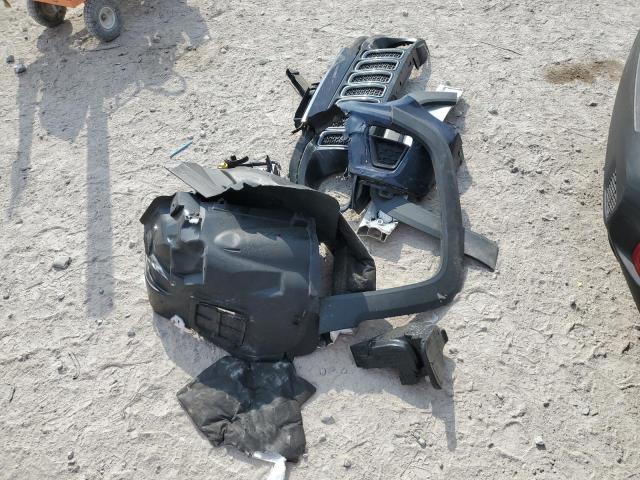 Фото 13 - JEEP RENEGADE