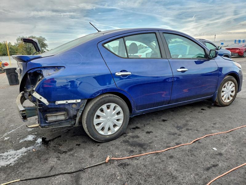 Фото 3 - NISSAN VERSA