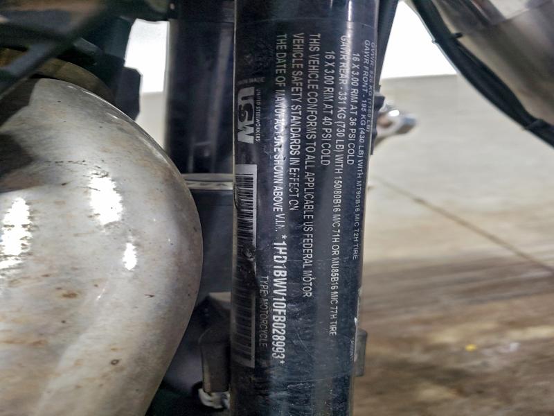 HARLEY-DAVIDSON FL 2015