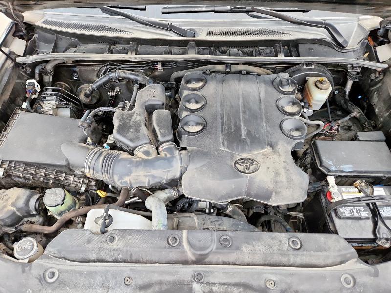 Фото 11 - TOYOTA 4RUNNER