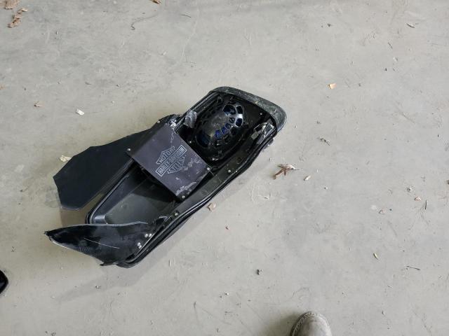 HARLEY-DAVIDSON FL 2019