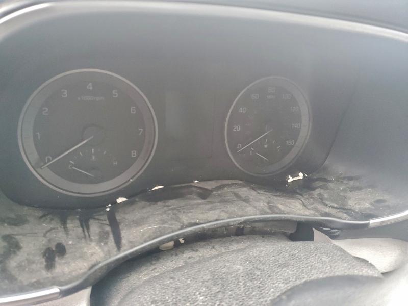 Фото 9 - HYUNDAI TUCSON