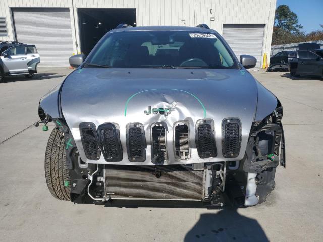 Фото 5 - JEEP GRAND CHER