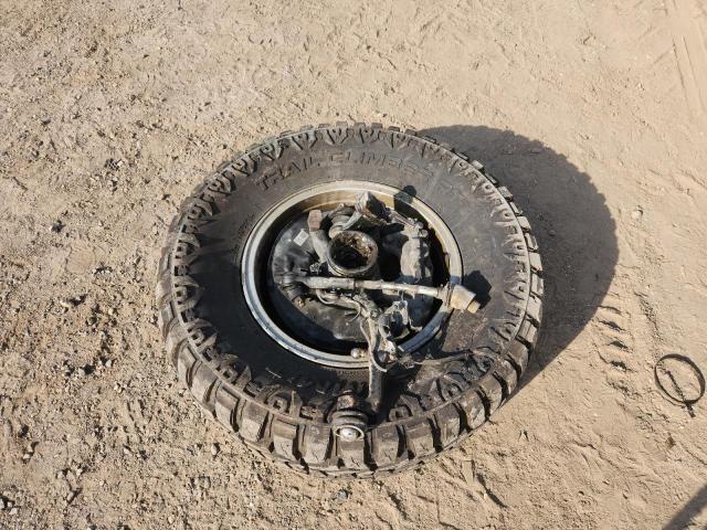 Фото 13 - TOYOTA 4RUNNER