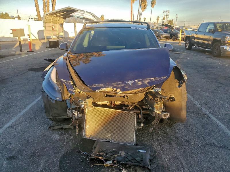 Фото 5 - TESLA MODEL 3