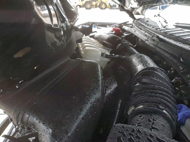 Фото 12 - LINCOLN NAVIGATOR