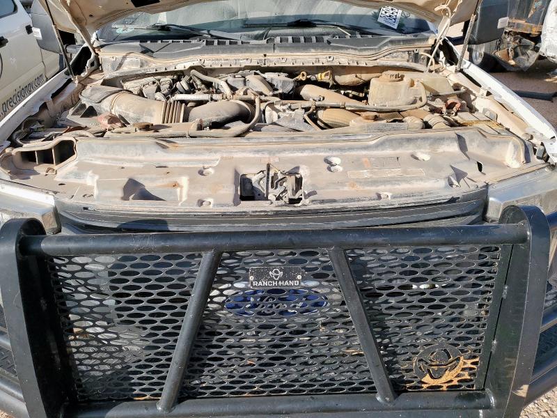 Фото 11 - FORD F550