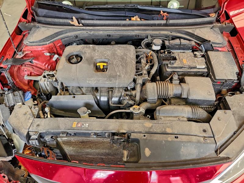 Фото 11 - HYUNDAI ELANTRA