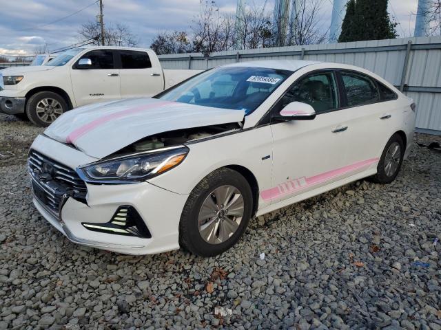Фото 1 - HYUNDAI SONATA