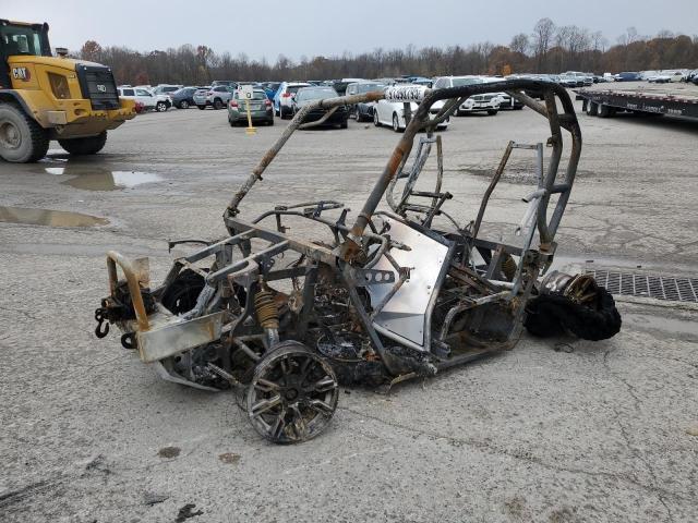 CAN-AM COMMANDER 2012