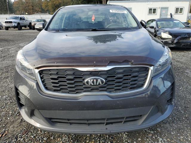 Фото 5 - KIA SORENTO
