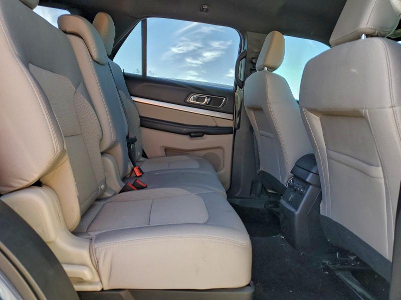 Фото 11 - FORD EXPLORER