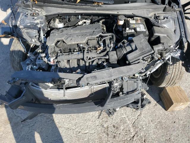 Фото 11 - HYUNDAI ELANTRA