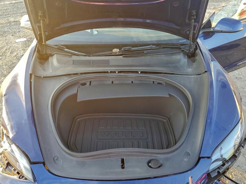 Фото 11 - TESLA MODEL 3