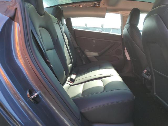 Фото 10 - TESLA MODEL 3