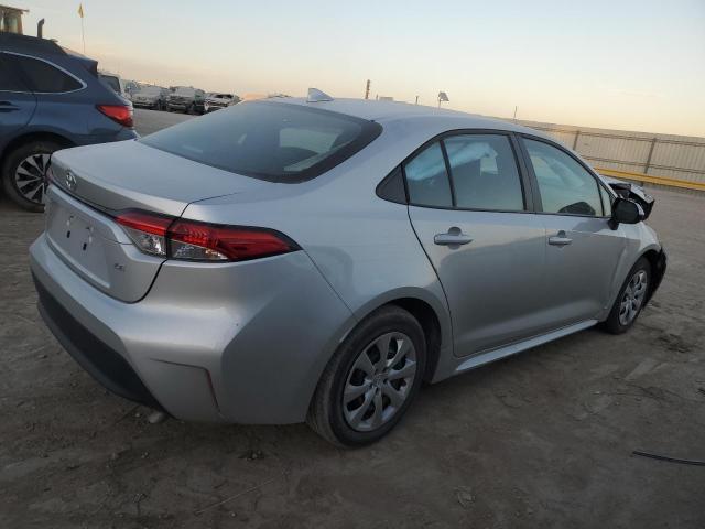 Фото 3 - TOYOTA COROLLA