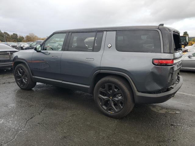 Фото 2 - RIVIAN RIS