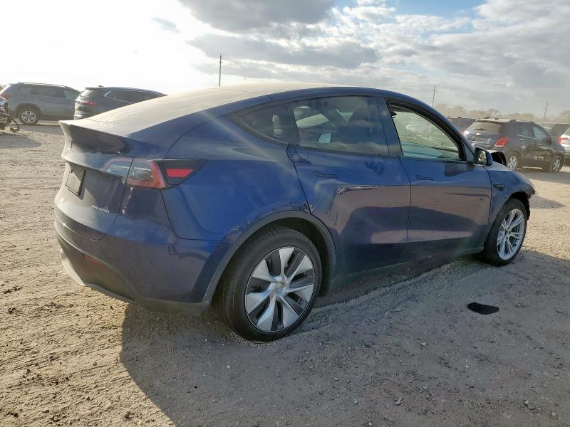 Фото 3 - TESLA MODEL Y