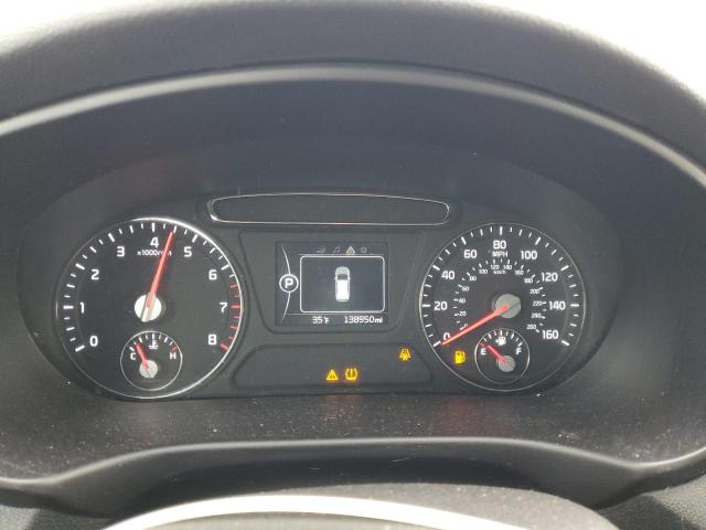 Фото 9 - KIA SORENTO