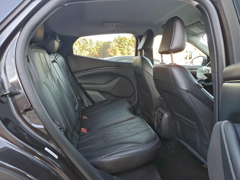 Фото 11 - FORD MUSTANG