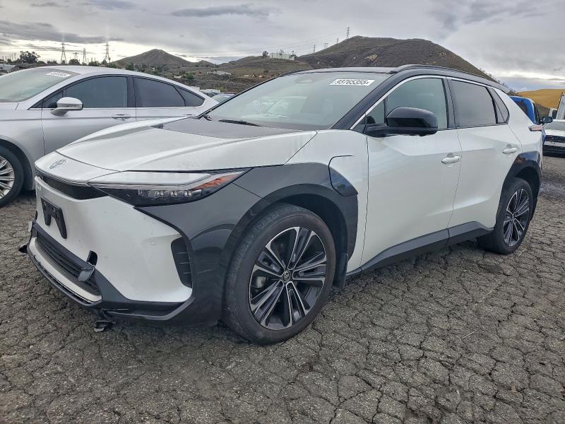 TOYOTA BZ4X XLE 2024 VIN JTMAAAAA9RA031950