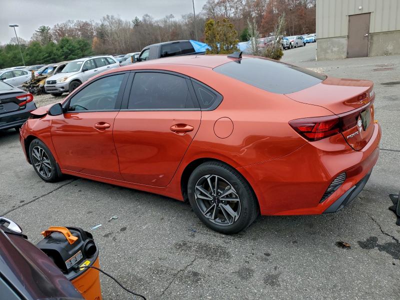 Фото 2 - KIA FORTE