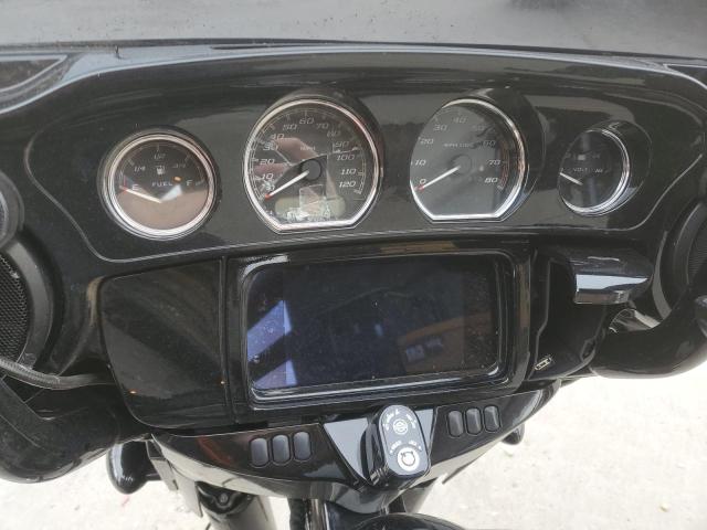 HARLEY-DAVIDSON FLHXS 2020