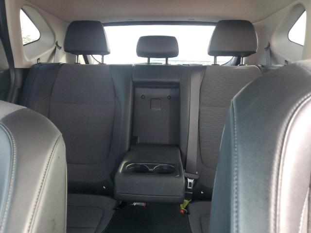 Фото 10 - KIA SELTOS