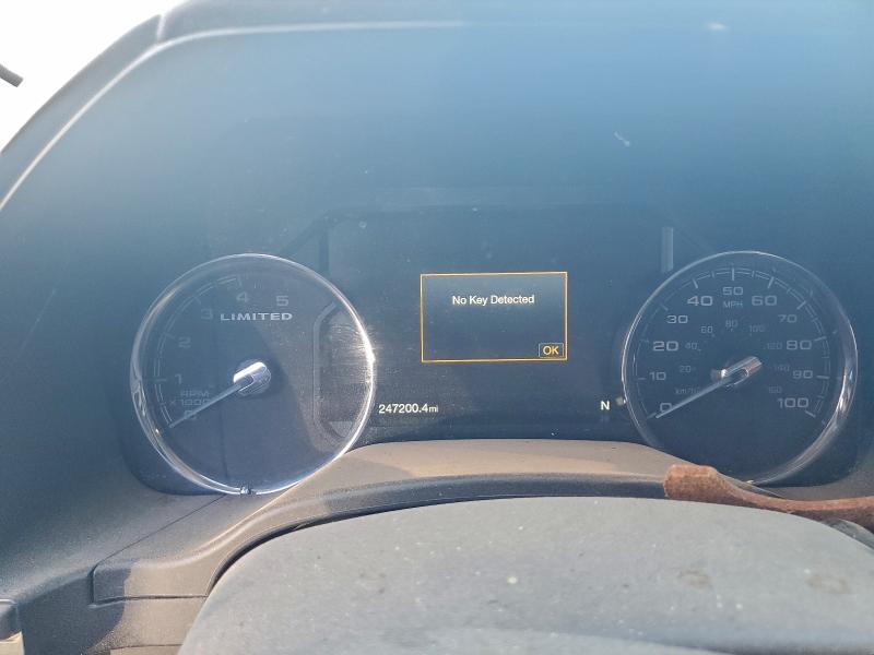 Фото 9 - FORD F450