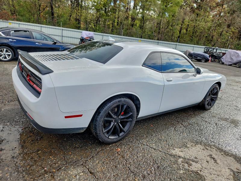 Фото 3 - DODGE CHALLENGER