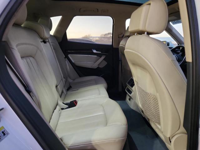 Фото 11 - AUDI Q5