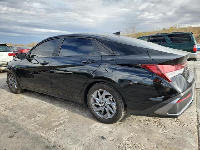 Фото 2 - HYUNDAI ELANTRA