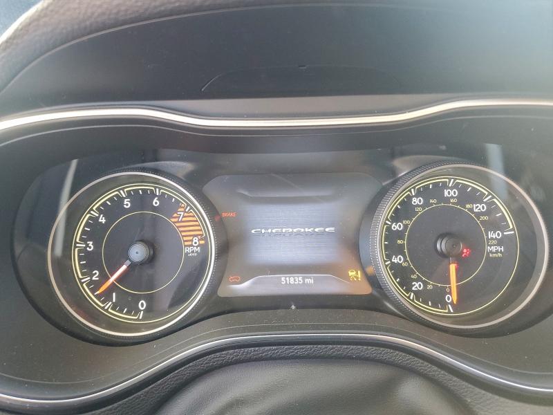 Фото 9 - JEEP GRAND CHER