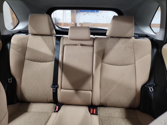 Фото 10 - TOYOTA RAV4