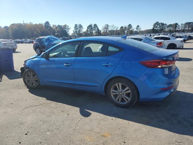 Фото 2 - HYUNDAI ELANTRA