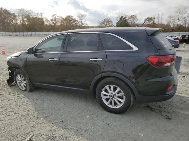 Фото 2 - KIA SORENTO
