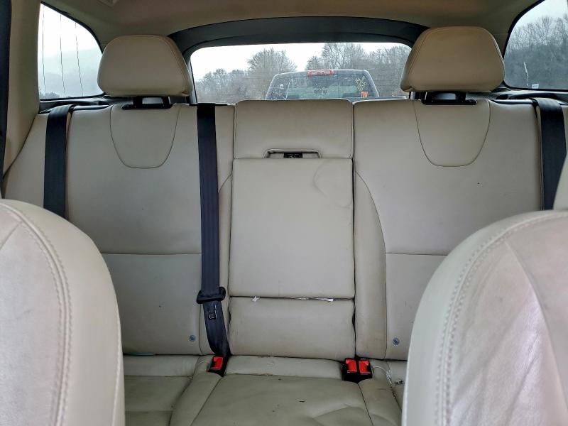 Фото 10 - VOLVO XC60