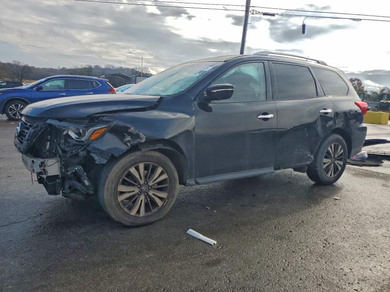 Фото 1 - NISSAN PATHFINDER