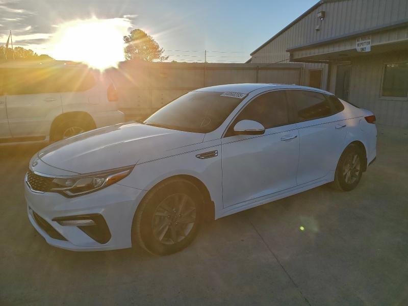 Фото 1 - KIA OPTIMA