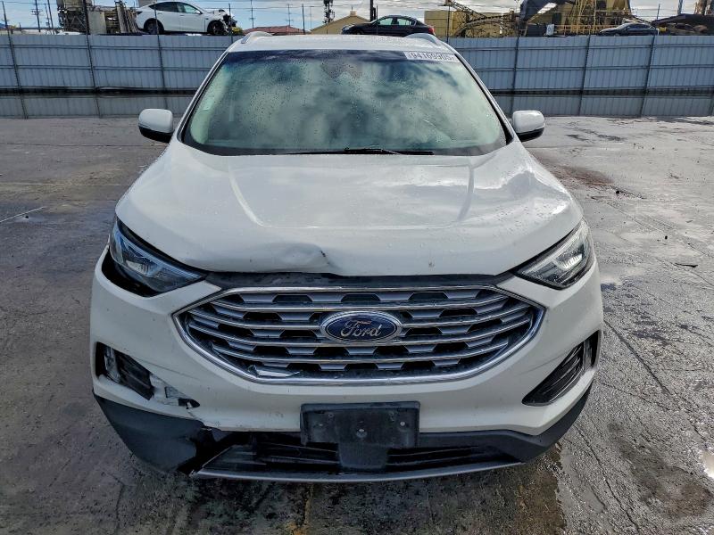Фото 5 - FORD EDGE