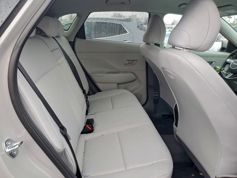 Фото 10 - HYUNDAI KONA